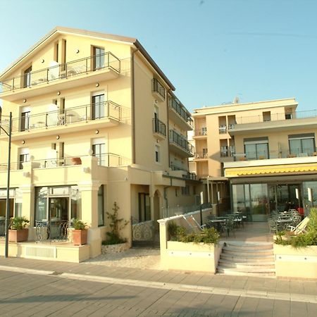 Hotel Bridge Bellaria-Igea Marina Extérieur photo
