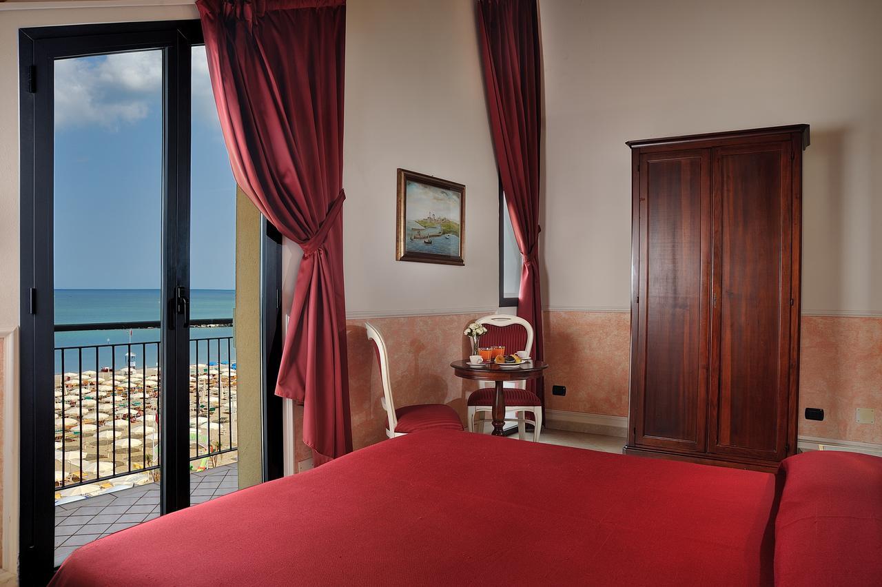 Hotel Bridge Bellaria-Igea Marina Extérieur photo